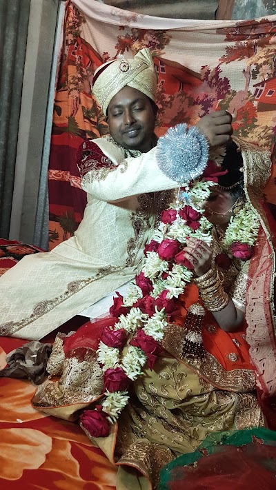 Photos of Buroy tola