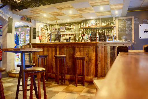 Ma-Kao Bar - Thumbnail