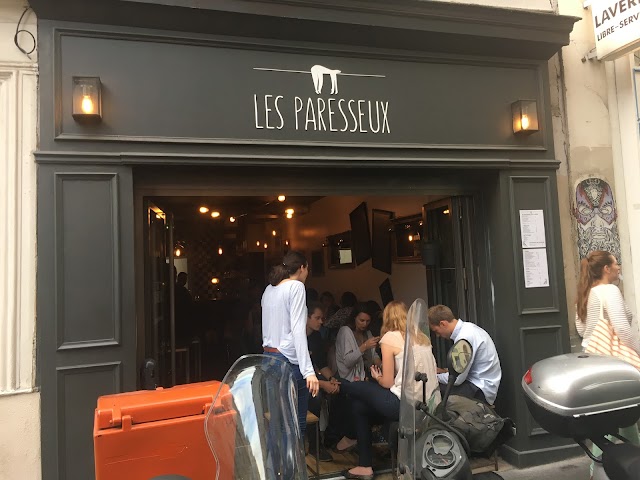Les Paresseux