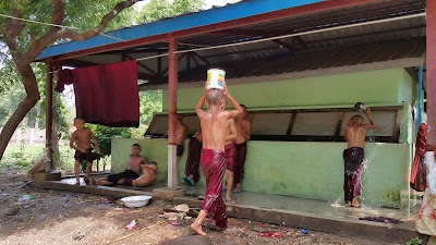 Photos of Kyan Sit Thar Umin