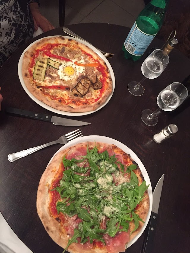 Trattoria Chic