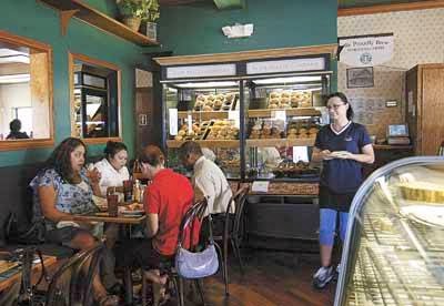 Coffee Pub - Visual