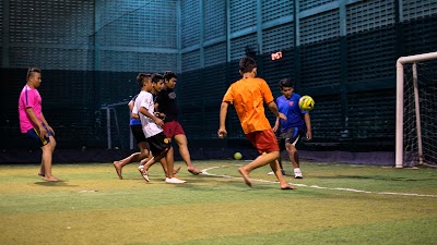 Photos of Tenis Agung