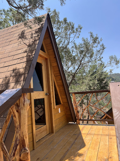 Campamento los encinos