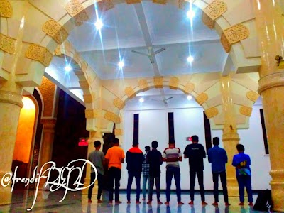 Photos of Darul Falah Pacitan Great Mosque