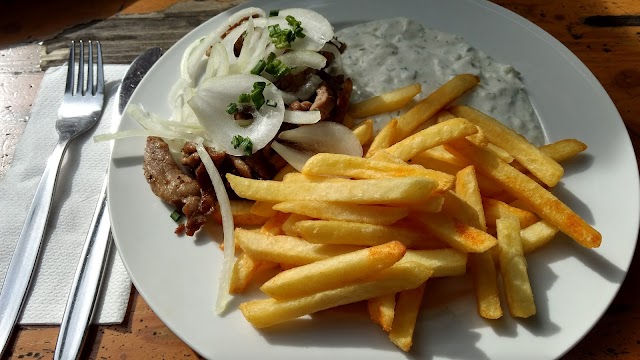 Uferstüble Restaurant Pension Biergarten