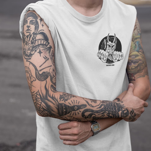 INSTINTO CREW - Visual