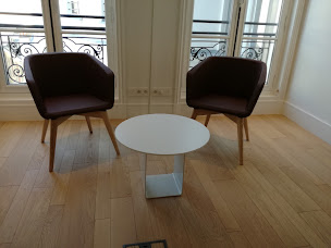 Photo n°1 de OFFICIA à Landrecies (Magasin de meubles de bureau)