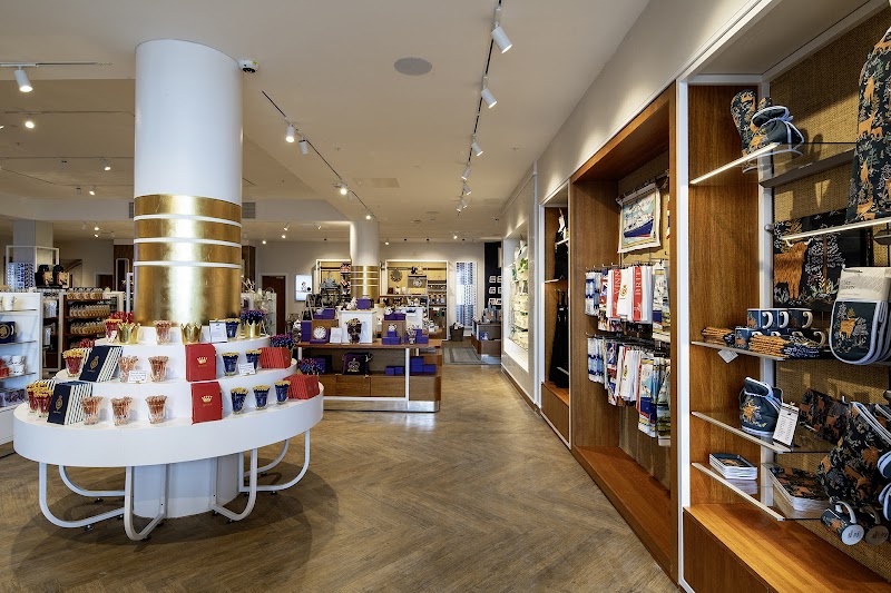 Britannia Shop photo 3