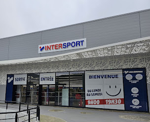 Photo n°28 de Intersport Cahors à Cahors (Magasin de vêtements pour jeunes)