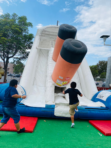 Inflatable World - Visual