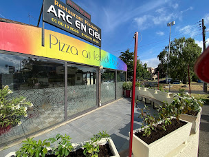 Photo n°1 de L'ARC EN CIEL PIZZA AU FEU DE BOIS à Morangis (Restaurant italien)