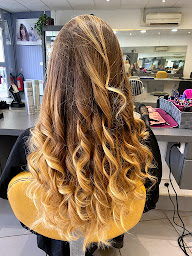 Photo n°22 de Liberty coiffure à Le Plessis-Trévise (Salon de coiffure)