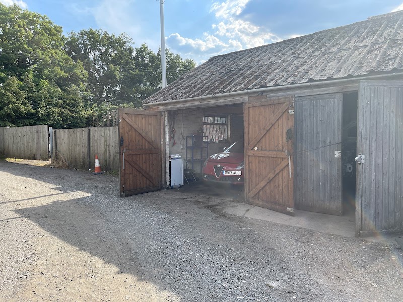 ALVECHURCH MOTOR SALES UK LTD photo 2