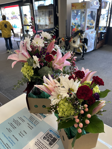 Coborn's Flower Shoppe Little Falls - Thumbnail
