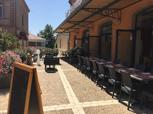 Photo n°73 de Le Vic de Lomagne à Lavit (Restaurant français)