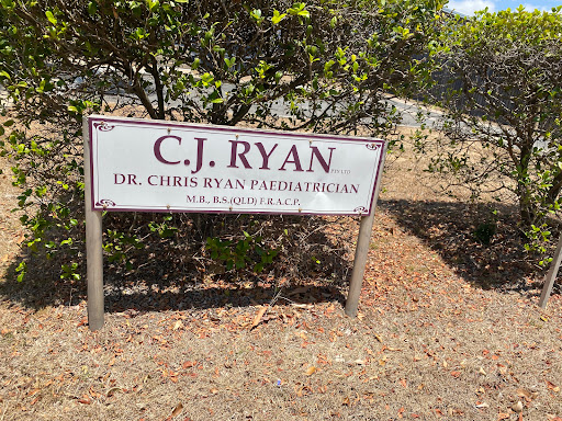Dr.Chris Ryan - Visual
