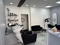 Sublime coiffure à Saint-Martin-du-Tertre