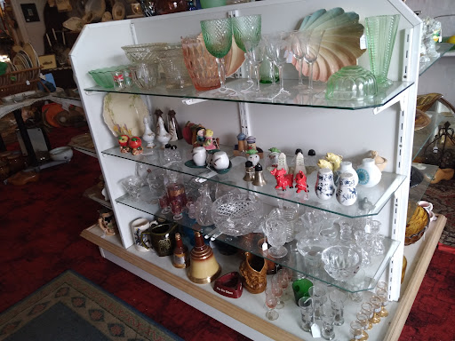 Amaroo Antiques & Art - Thumbnail