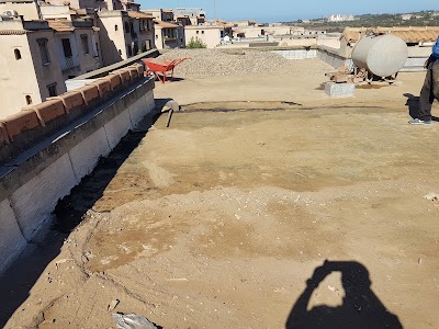 Photos of Sina&iuml; Garden