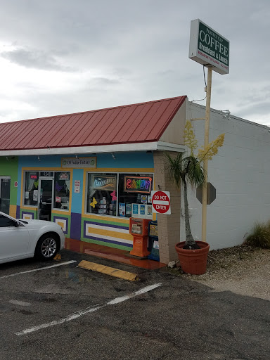 Cw Fudge Factory LLC - United States