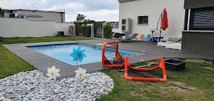 Photo n°7 de Piscines Desjoyaux - Sovibat à Marvejols (Magasin de matériel pour piscines)