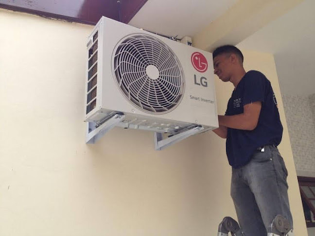 Opinii despre Vivaclim în Hôpitaux Facultés - Fournisseur de systèmes de climatisation