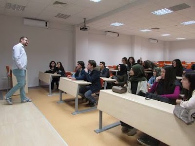 Kocaeli Üniversitesi Mühendislik Fakültesi Dekanlık