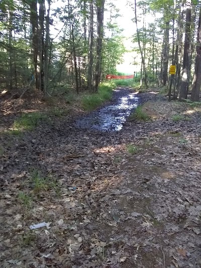 Northern Trailhead For Ramada Inn Trail