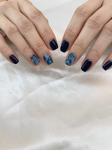 Lush D'Lush Salon - Thumbnail