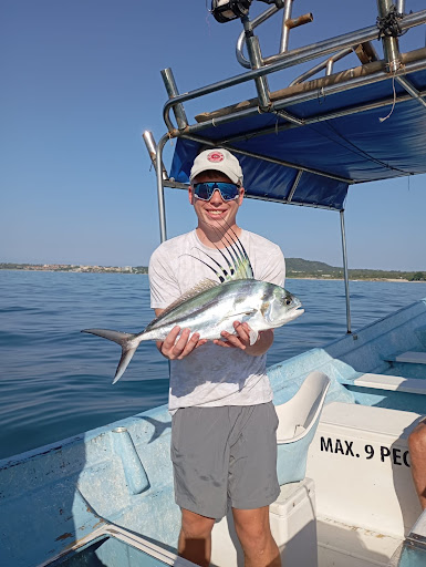 Happy Fishing Sayulita