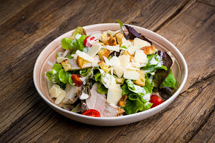 Photo n°49 de Le Garden à Roiffé (Bar lounge)