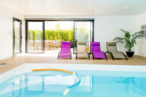 Photo de VILLA LISA : Villa grande capacité avec piscine, tout confort au calme, proche plages, Santec et Roscoff, Finistère, Bretagne à Plouénan (29420)