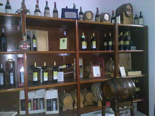 Azienda Vinicola Nicolosi - Cantina - Thumbnail