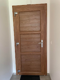 Photo n°6 de VMA Fenétrier VEKA Ville-La-Grand à Ville-la-Grand (Menuisier)