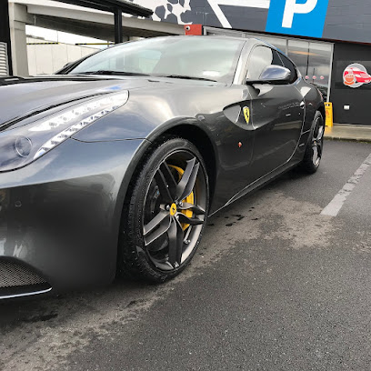 Espresso Hand Car Wash & Detailing - Northwest Shopping Centre