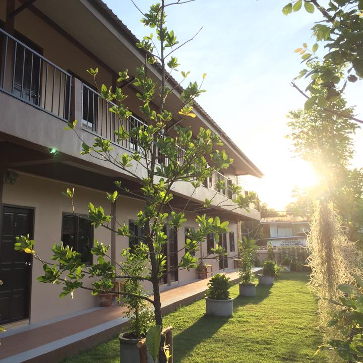 Ban Sakae Krang Resort - Housity