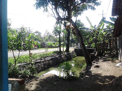 Photos of Warkop Kawelasan