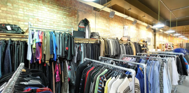 Comments and reviews of Traid Hammersmith