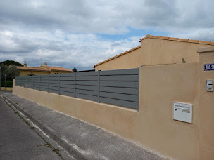 Photo n°19 de CLIC ET POSE à La Séguinière (Fournisseur de bâtiments de jardin)