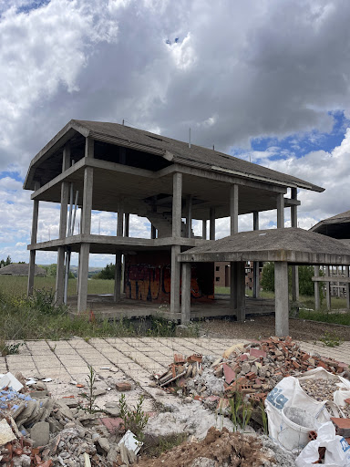 Urbanización abandonada Buniel Logo
