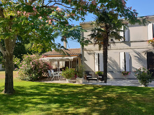 Photo n°1 de Les Albizzias du Médoc à Saint-Laurent-Médoc (Chambre d'hôtes)