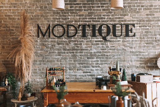 Modtique - Visual