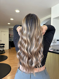 Photo n°5 de Happiness à Entraigues sur la sorgues (Salon de coiffure)