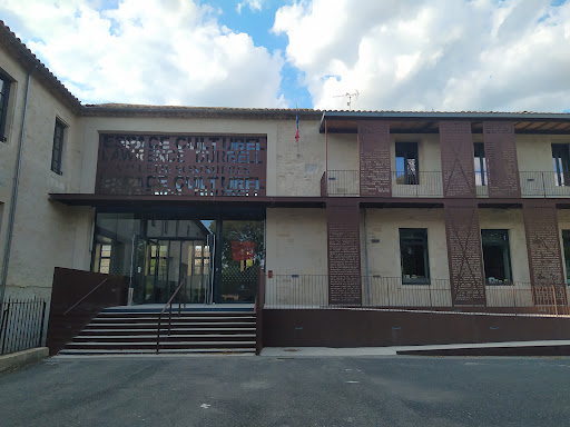 Library De Sommières - Thumbnail