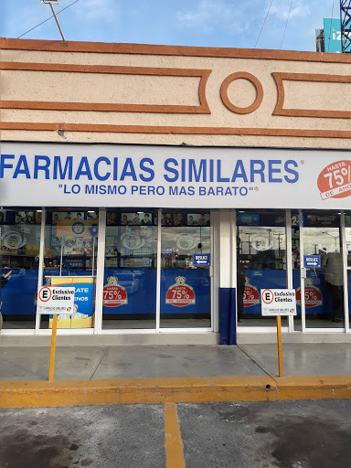 Farmacia similares Lauro Villar