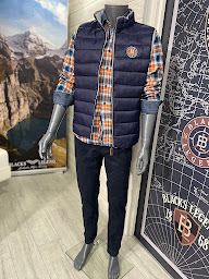 Photo n°6 de Blacks Legend - Clermont Ferrand à Clermont-Ferrand (Magasin de vêtements pour hommes)