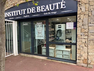 Photo n°5 de Tricopigmentation du cuir chevelu & maquillage permanent Normandie à Douvres-la-Délivrande (Tatoueur)