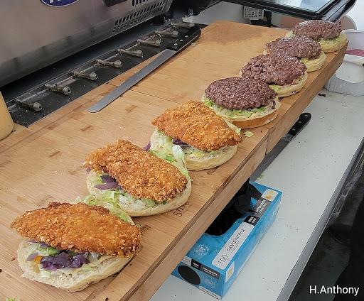 Photo 3 - O'max burger. Food truck.
