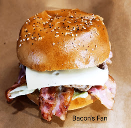 Photo n°15 de Snackinblack FoodTruck à Roanne (Snack)